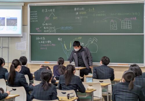 招き猫先生の『ことちか日記』Ｒ８　１／４